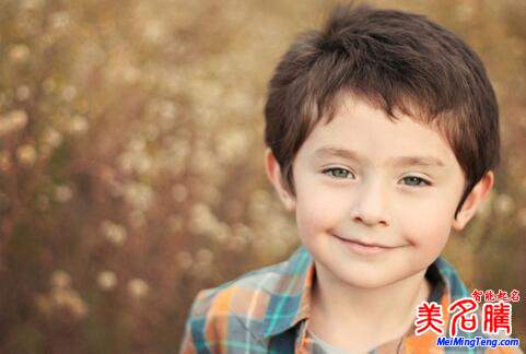 这样的男孩英文名更有范儿