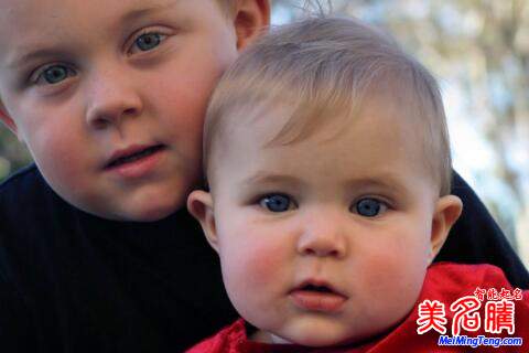 最新流行的宝宝起名方法：双胞胎