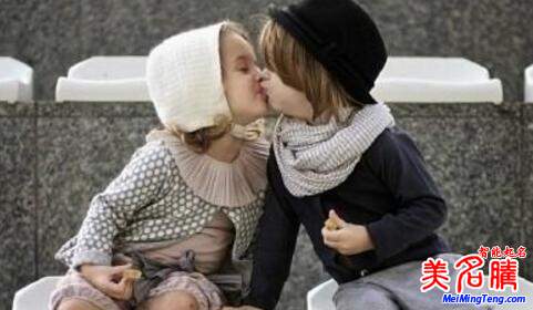 龙凤胎起名该从那些方面入手